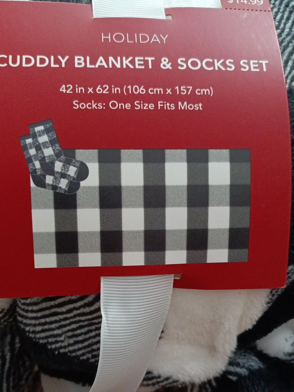Holiday Time Black and White Buffalo Check Cuddly Blanket & Socks Set